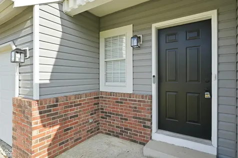 11127 Bayridge Circle W Indianapolis IN 46236