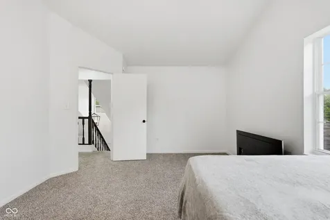 11127 Bayridge Circle W Indianapolis IN 46236