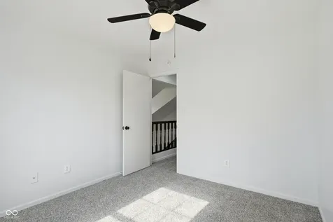 11127 Bayridge Circle W Indianapolis IN 46236