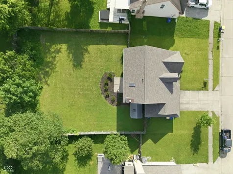 11127 Bayridge Circle W Indianapolis IN 46236