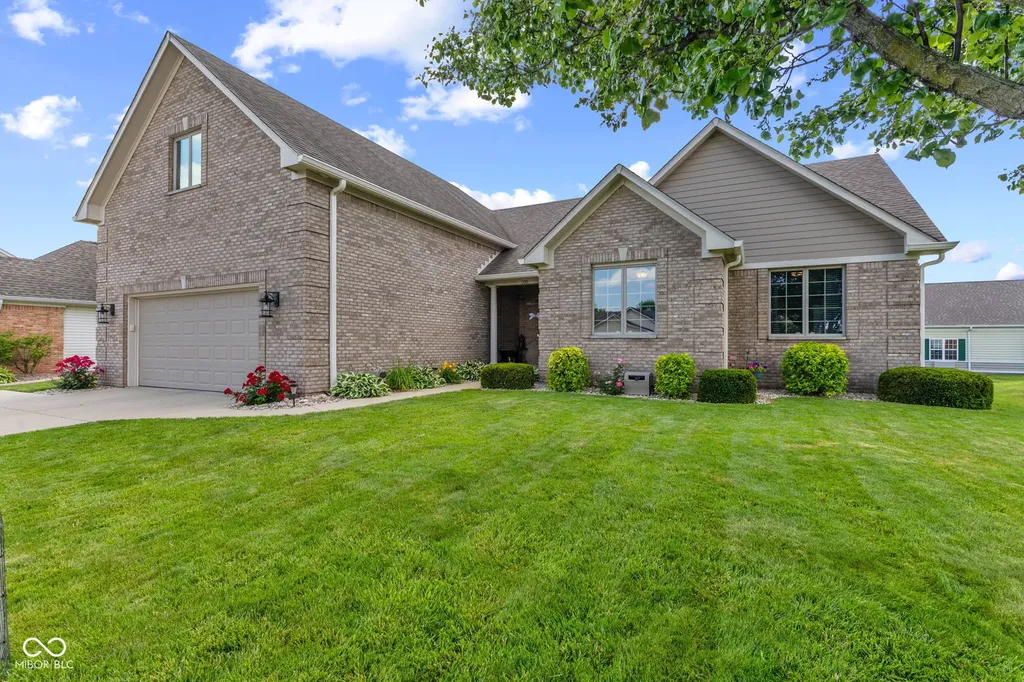 100 Decourcy Lane Franklin IN 46131