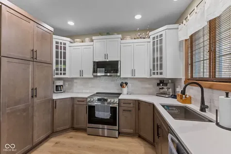 100 Decourcy Lane Franklin IN 46131