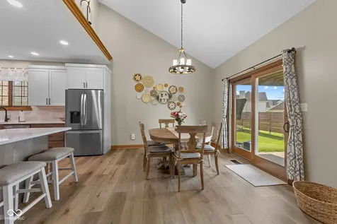 100 Decourcy Lane Franklin IN 46131