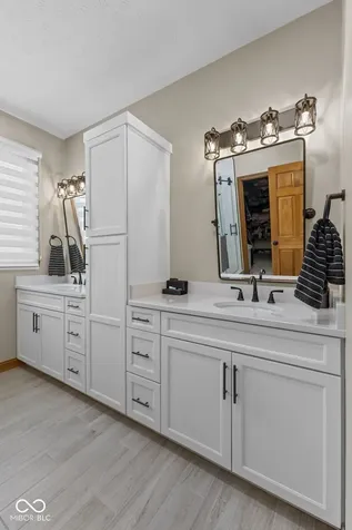 100 Decourcy Lane Franklin IN 46131