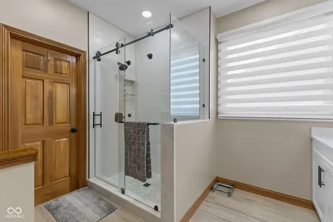 100 Decourcy Lane Franklin IN 46131