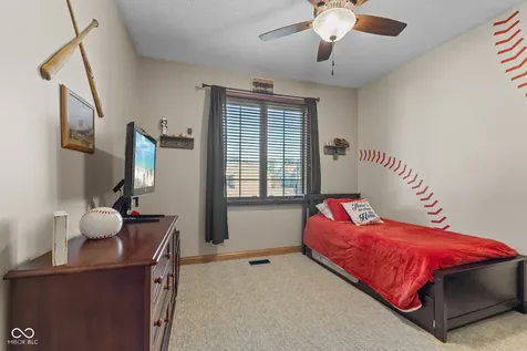 100 Decourcy Lane Franklin IN 46131