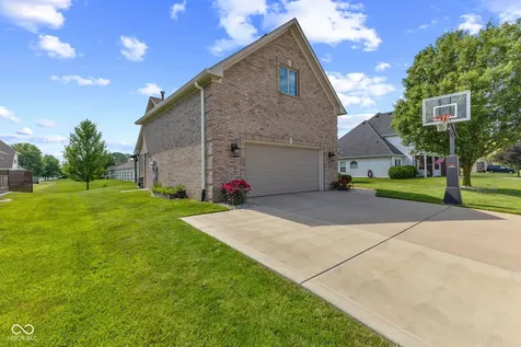 100 Decourcy Lane Franklin IN 46131
