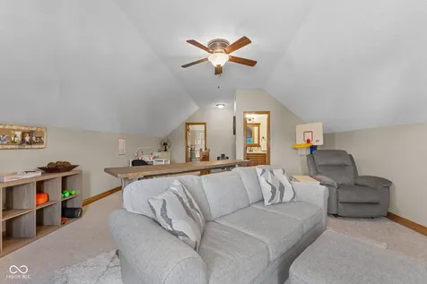 100 Decourcy Lane Franklin IN 46131