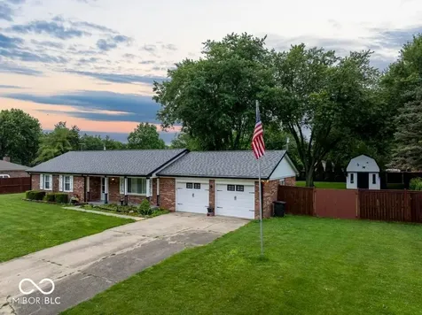 1294 Joanna Court Avon IN 46123