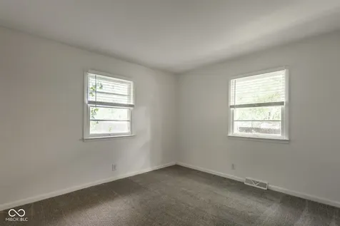 9514 Haverstick Road Indianapolis IN 46240