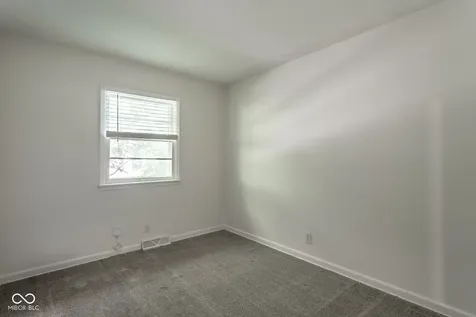 9514 Haverstick Road Indianapolis IN 46240