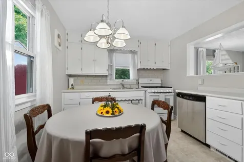 306 S 8th Avenue Beech Grove IN 46107