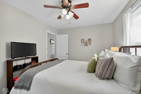 306 S 8th Avenue Beech Grove IN 46107