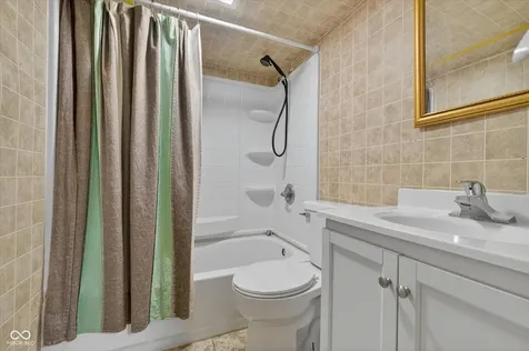 306 S 8th Avenue Beech Grove IN 46107