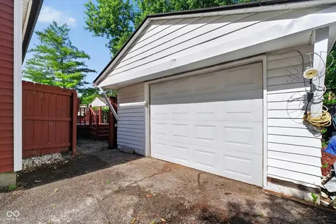 306 S 8th Avenue Beech Grove IN 46107