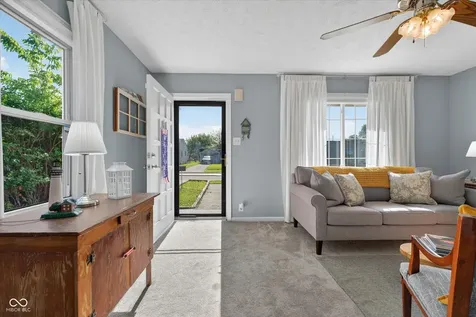 306 S 8th Avenue Beech Grove IN 46107