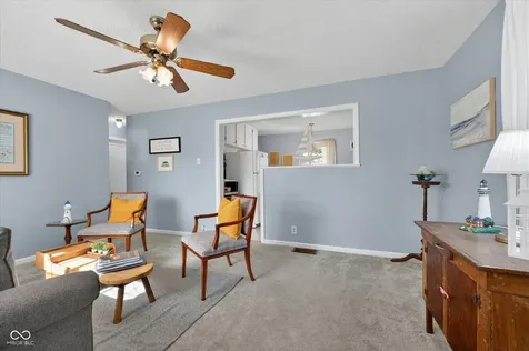 306 S 8th Avenue Beech Grove IN 46107