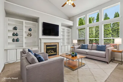 3992 Rowlett Place Carmel IN 46074