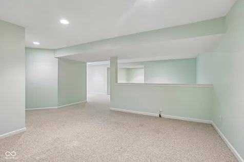 3992 Rowlett Place Carmel IN 46074