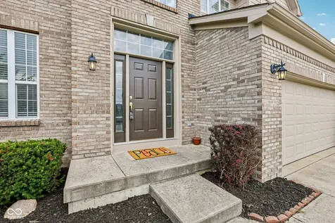 3992 Rowlett Place Carmel IN 46074