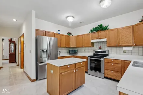 9654 Avenel Court Carmel IN 46032