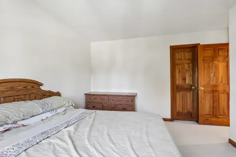 9654 Avenel Court Carmel IN 46032