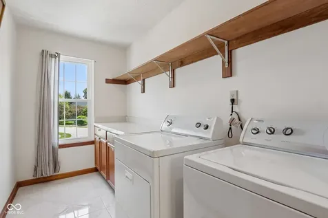 9654 Avenel Court Carmel IN 46032
