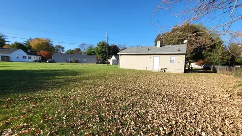 6147 Commodore Drive Indianapolis IN 46219