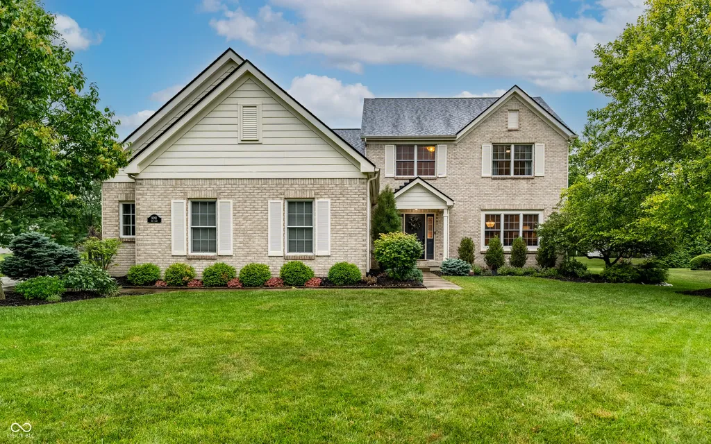 9091 Iris Lane Zionsville IN 46077