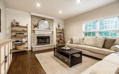 9091 Iris Lane Zionsville IN 46077