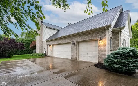 9091 Iris Lane Zionsville IN 46077