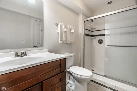 9091 Iris Lane Zionsville IN 46077