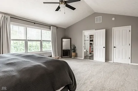 9091 Iris Lane Zionsville IN 46077