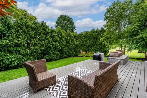 9091 Iris Lane Zionsville IN 46077