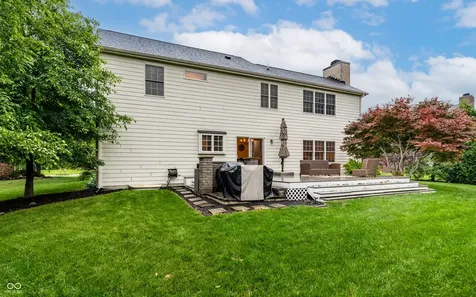 9091 Iris Lane Zionsville IN 46077