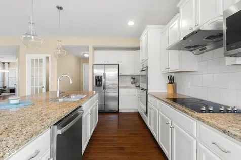 6972 Pinnacle Drive Columbus IN 47201