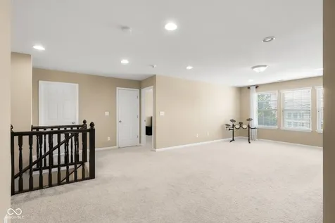 6972 Pinnacle Drive Columbus IN 47201