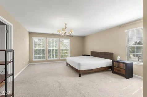 6972 Pinnacle Drive Columbus IN 47201