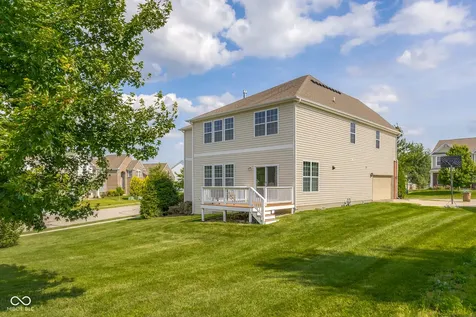 6972 Pinnacle Drive Columbus IN 47201
