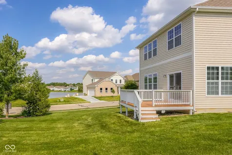 6972 Pinnacle Drive Columbus IN 47201