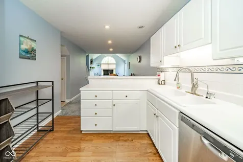 3065 W Applewood Court Muncie IN 47304