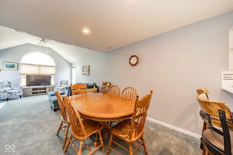 3065 W Applewood Court Muncie IN 47304