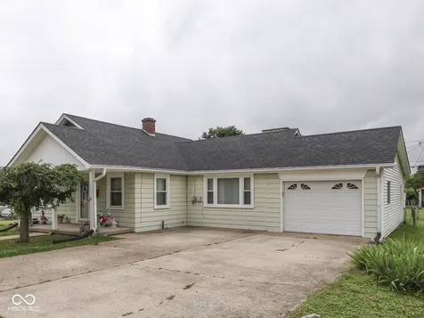 810 S Cherry Street Martinsville IN 46151
