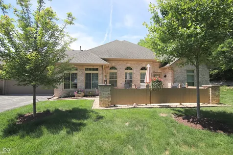 7484 Courtyard Way Fishers IN 46038