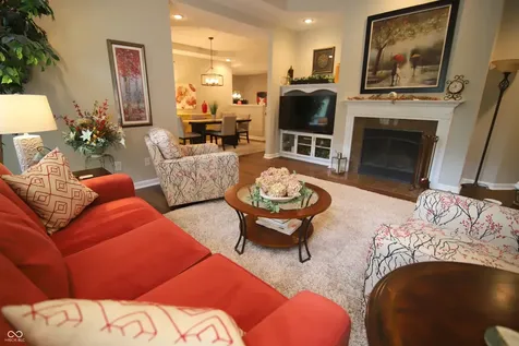 7484 Courtyard Way Fishers IN 46038