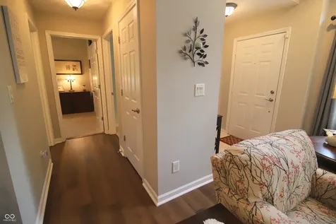 7484 Courtyard Way Fishers IN 46038