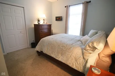 7484 Courtyard Way Fishers IN 46038