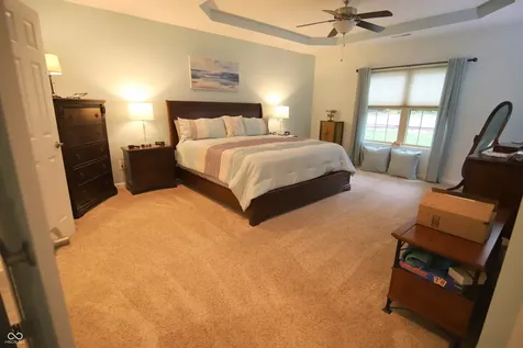 7484 Courtyard Way Fishers IN 46038