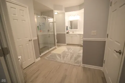 7484 Courtyard Way Fishers IN 46038