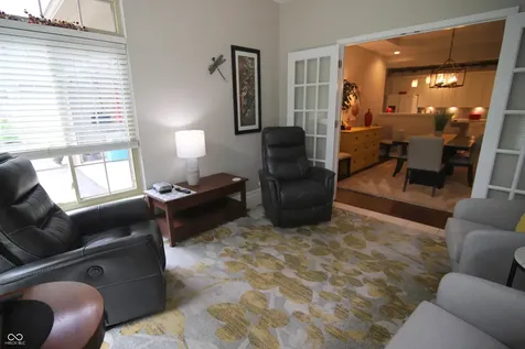 7484 Courtyard Way Fishers IN 46038